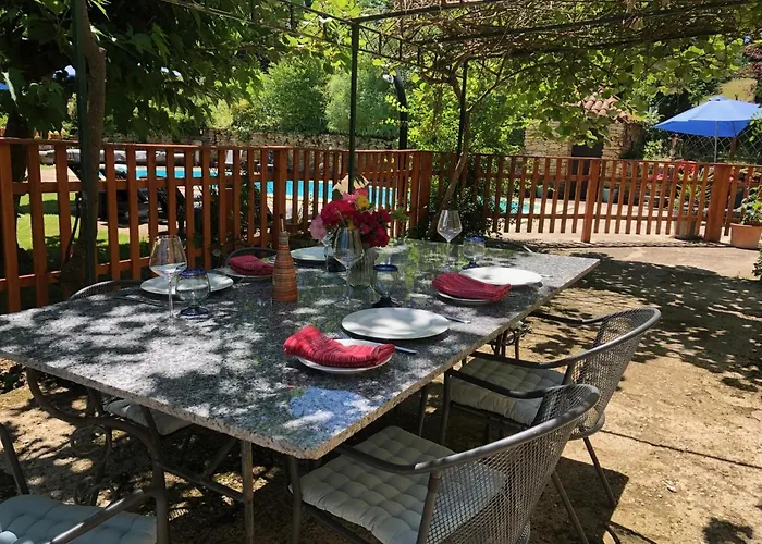 De Montcabirol 펜션 *